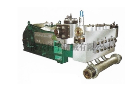 3DP270型高壓三柱塞泵